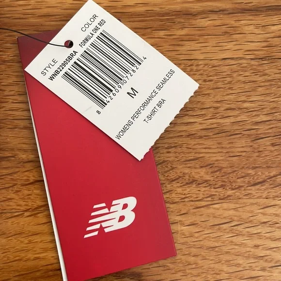 NWT New Balance Sports Bra - Picture 2 of 4